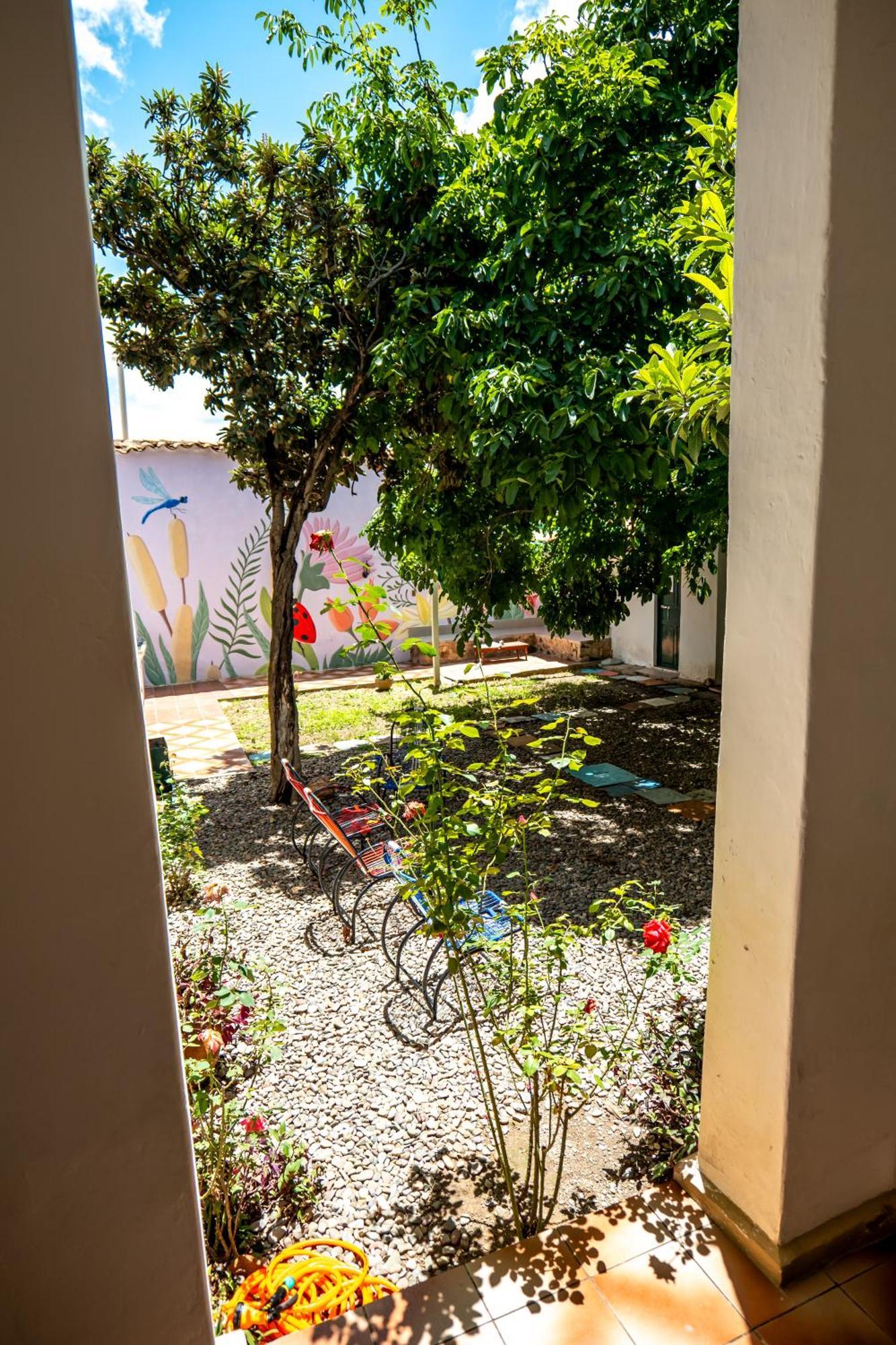 סוקרה Dragonfly Guest House מראה חיצוני תמונה